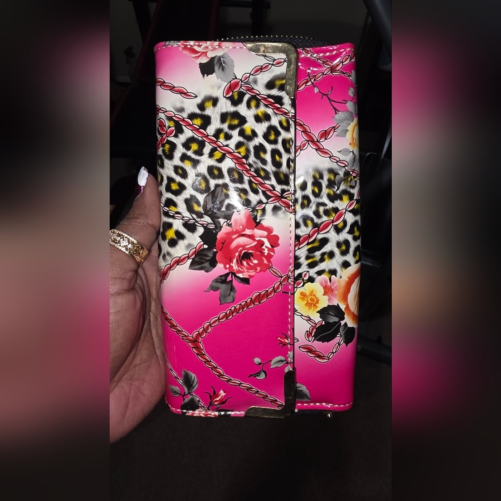 Floral and Leopard Print Wallet (Fashion)